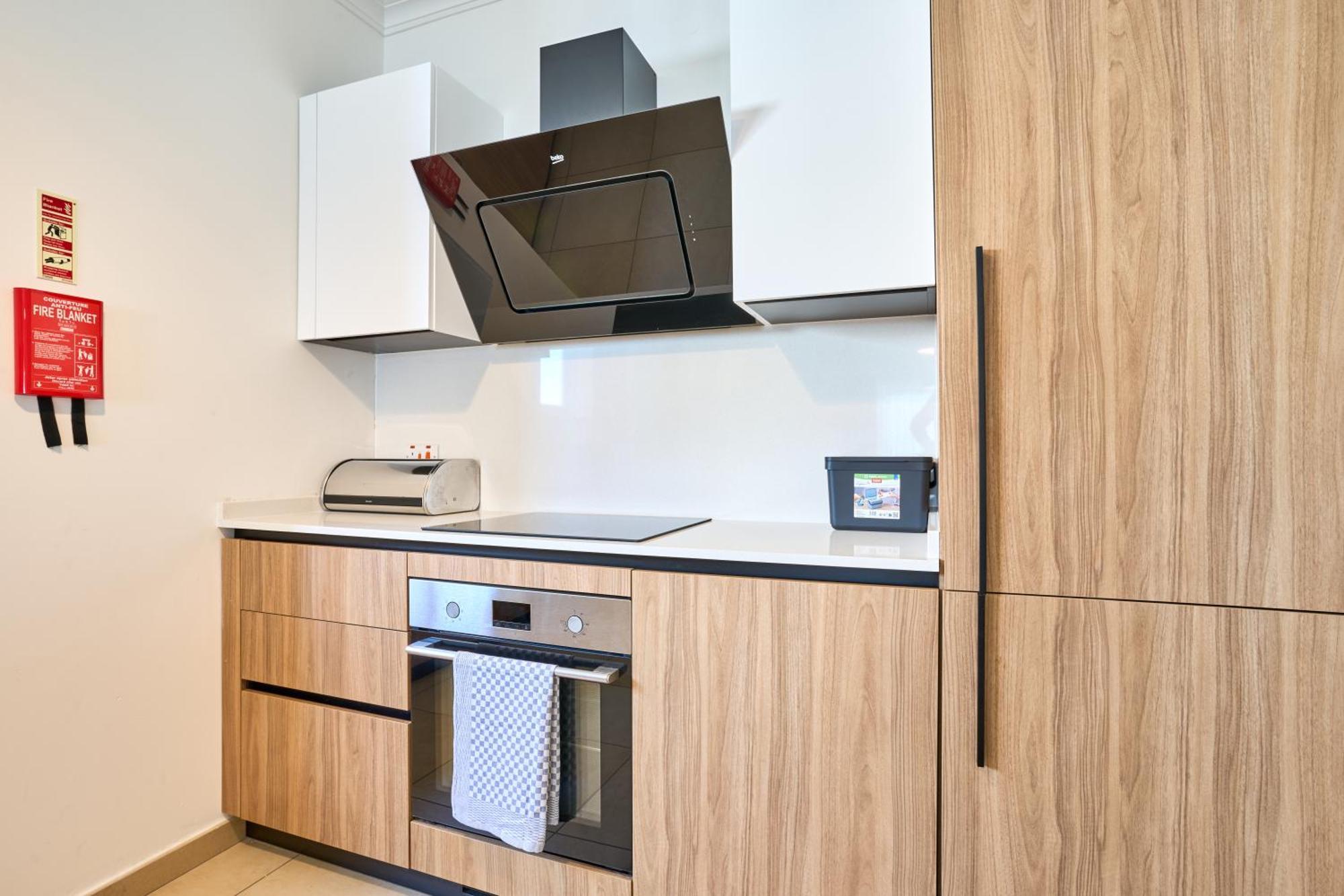 Stunning 3-Bedroom Seaview Retreat In Fort Cambridge 슬리에마 외부 사진