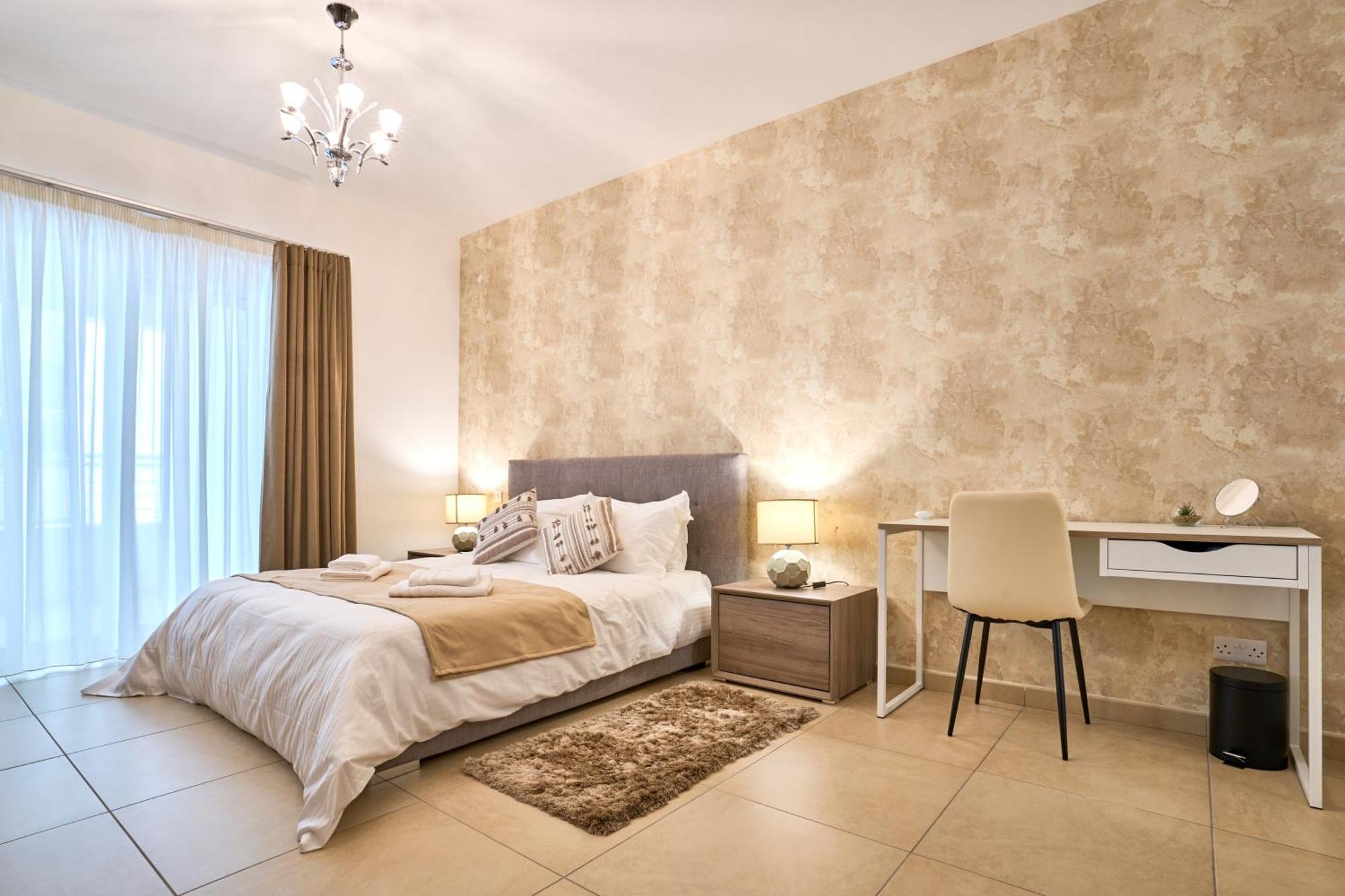Stunning 3-Bedroom Seaview Retreat In Fort Cambridge 슬리에마 외부 사진