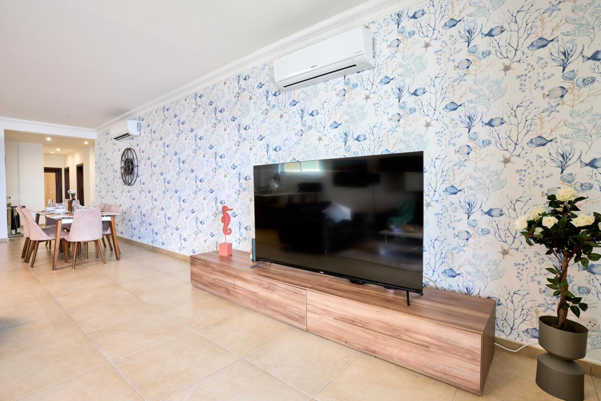 Stunning 3-Bedroom Seaview Retreat In Fort Cambridge 슬리에마 외부 사진
